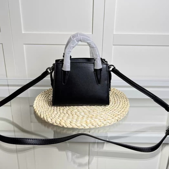 Coach Black shoulder bag - Picture 4 of 8